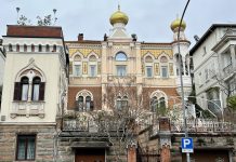 Spies, Brothels and Casinos: Story of the Bizarre “Russian House” in Barcola