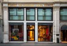 The Modernist Bistro Glams Up: Multicultural Menu, World-Renowned Chef, And Themed Parties In The Heat Of Trieste