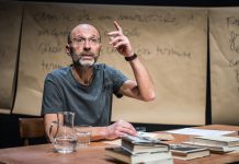 A Literary Marathon: Mauro Covacich Brings ‘Trilogia Triestina’ to the Stage