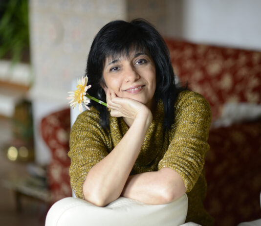 Exploring Identity and Translation: Laila Wadia Presents Her New Book in Trieste