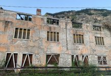Portis Vecchio: The Abandoned Village frozen in Time